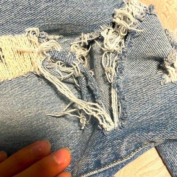AÉROPOSTALE jeans, slim, 29 by 30 ripped. Good condition, torn lightly. - Picture 6 of 6